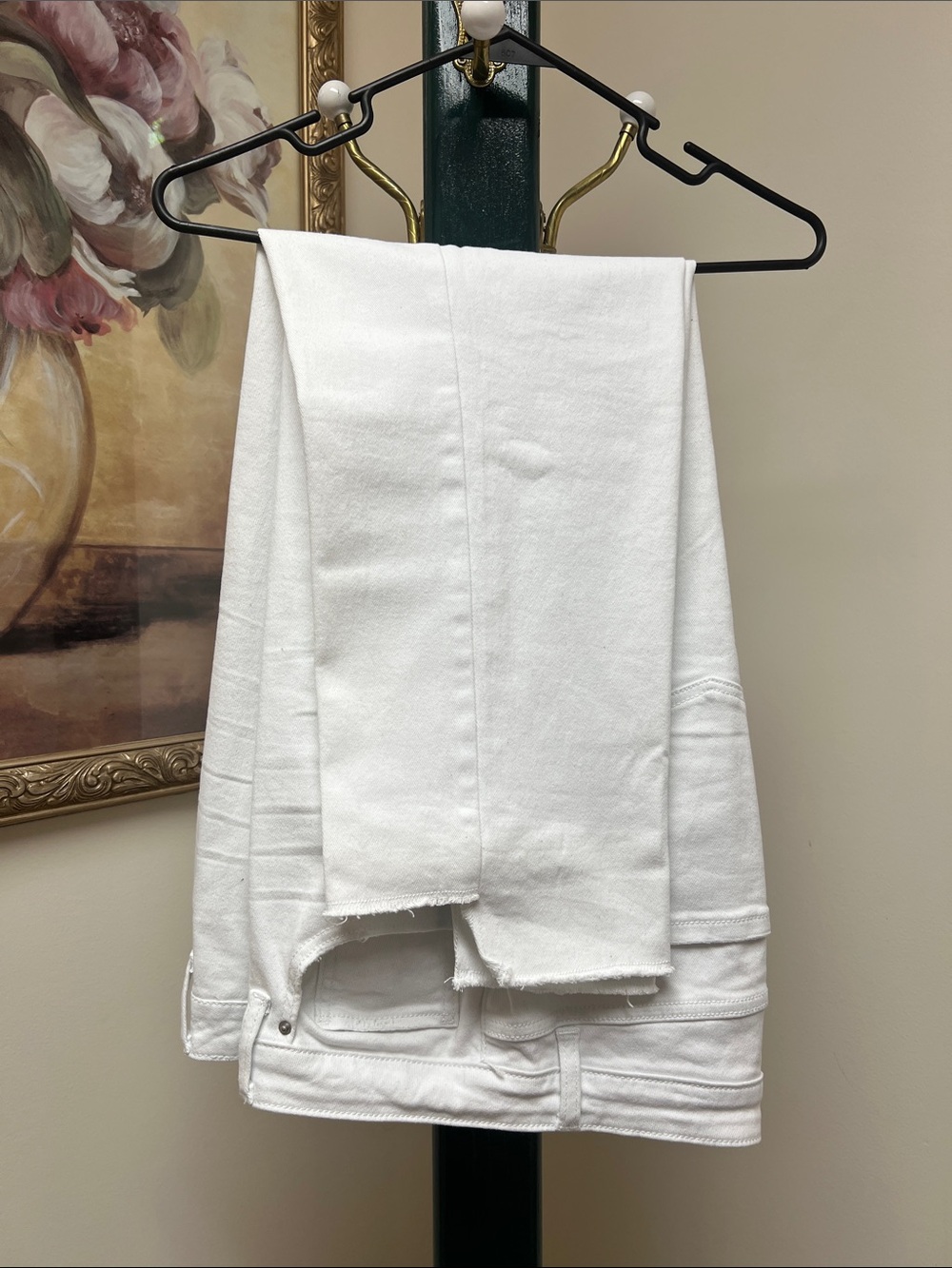 Time and Tru White Straight Leg Jeans